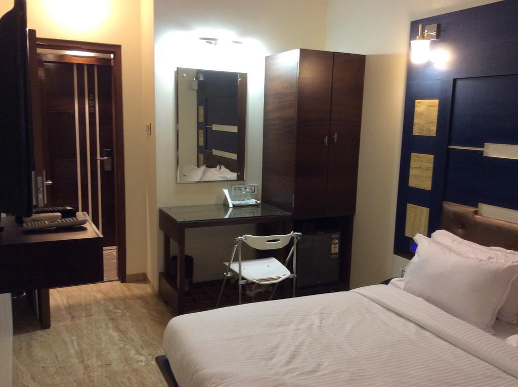 Hotel Sapna Mumbai  Kamer foto