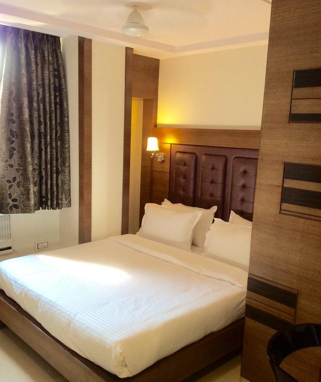 Hotel Sapna Mumbai  Kamer foto
